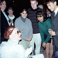 Wendy Reves was a dynamic, flamboyant woman.